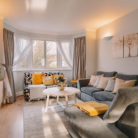 Apartamento Modern Flat By The Underground. Londres Exterior foto